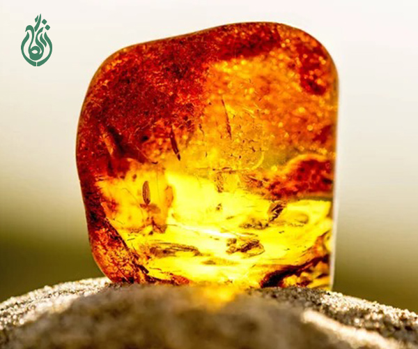 طیف رنگی سنگ کهربا